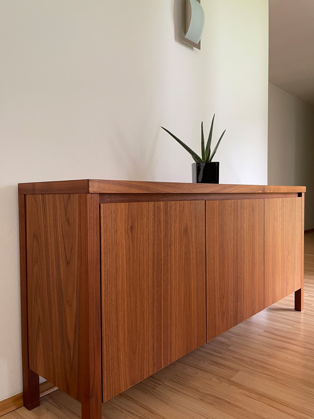 Image hover effect image